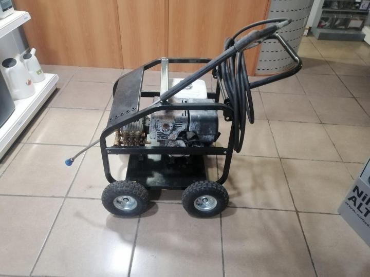 Vente de matériel de nettoyage Pays Basque