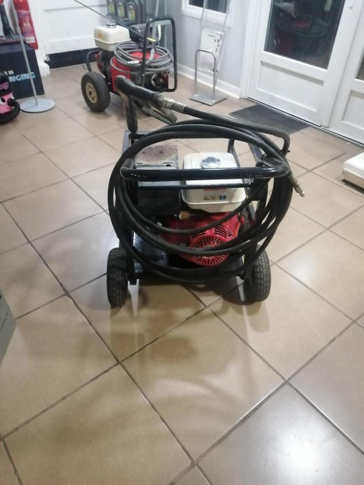 Vente de matériel de nettoyage Pays Basque